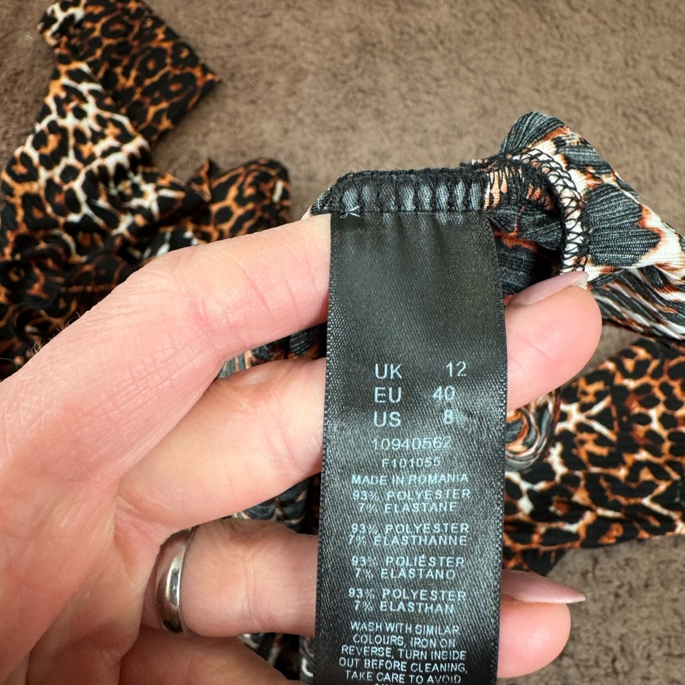 2 FOR $25ASOS DESIGN ANIMAL PRINT RUFFLE FRONT MINI DRESS LONG SLEEVE CHEETAH 8 - Picture 10 of 10